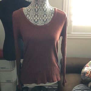 Universal Thread LS rib knit top